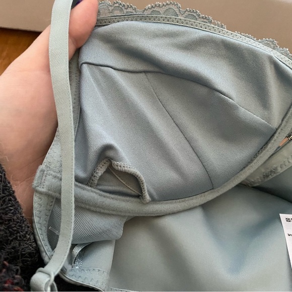 NWT GARAGE Elegant Lace Bralette in Light Blue - Picture 7 of 7